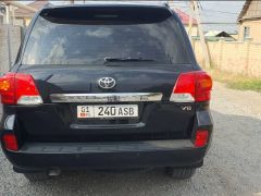 Сүрөт унаа Toyota Land Cruiser