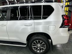 Сүрөт унаа Toyota Land Cruiser Prado