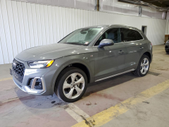 Photo of the vehicle Audi Q5