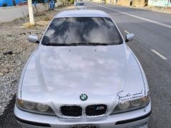 Фото авто BMW 5 серии