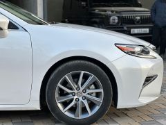 Фото авто Lexus ES