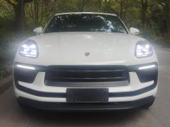 Photo of the vehicle Porsche Macan