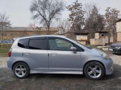 Фото авто Honda Fit