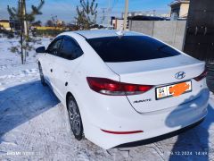 Сүрөт унаа Hyundai Avante