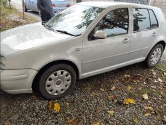 Photo of the vehicle Volkswagen Golf