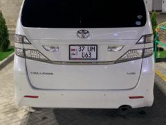 Сүрөт унаа Toyota Alphard