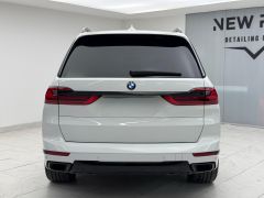 Фото авто BMW X7