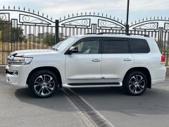 Сүрөт унаа Toyota Land Cruiser