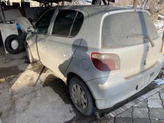 Сүрөт унаа Toyota Vitz