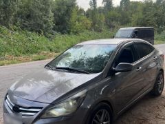 Сүрөт унаа Hyundai Solaris