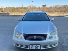 Сүрөт унаа Toyota Crown