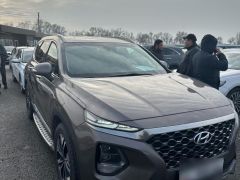 Photo of the vehicle Hyundai Santa Fe