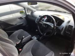 Фото авто Honda Fit