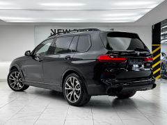 Сүрөт унаа BMW X7