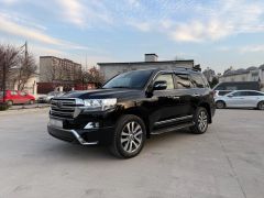 Фото авто Toyota Land Cruiser