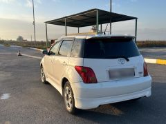 Сүрөт унаа Toyota Ist