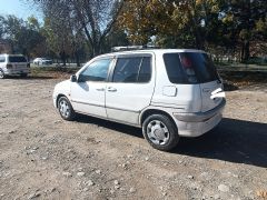 Фото авто Toyota Raum