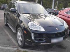 Photo of the vehicle Porsche Cayenne