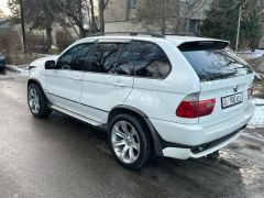 Photo of the vehicle BMW X5