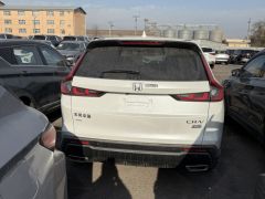 Сүрөт унаа Honda CR-V