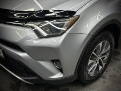 Сүрөт унаа Toyota RAV4