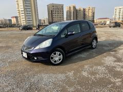 Photo of the vehicle Honda Fit