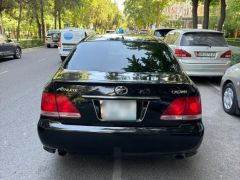 Сүрөт унаа Toyota Crown