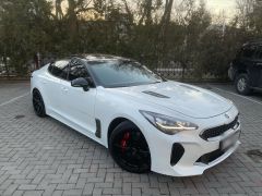 Сүрөт унаа Kia Stinger