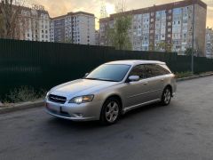 Photo of the vehicle Subaru Legacy