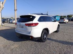 Сүрөт унаа Toyota Highlander