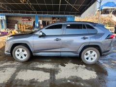 Сүрөт унаа Toyota RAV4