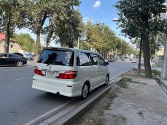 Сүрөт унаа Toyota Alphard