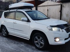 Сүрөт унаа Toyota RAV4