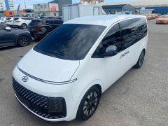 Сүрөт унаа Hyundai Staria