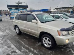 Photo of the vehicle Toyota Highlander