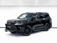 Photo of the vehicle Lexus LX