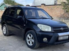 Сүрөт унаа Toyota RAV4