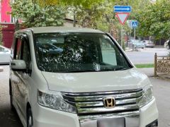 Фото авто Honda Stepwgn