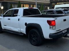 Сүрөт унаа Toyota Tundra