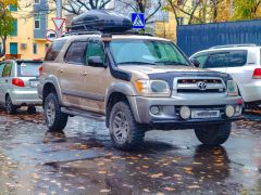 Фото авто Toyota Sequoia