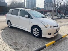 Photo of the vehicle Toyota Wish