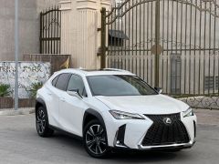 Фото авто Lexus UX