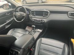 Сүрөт унаа Kia Sorento