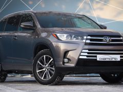 Photo of the vehicle Toyota Highlander