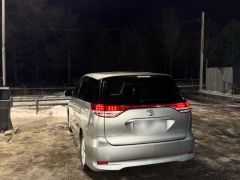 Photo of the vehicle Toyota Estima