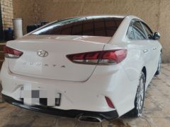 Photo of the vehicle Hyundai Sonata