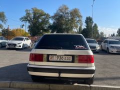 Photo of the vehicle Audi 100