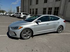 Photo of the vehicle Hyundai Elantra