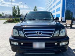 Photo of the vehicle Lexus LX