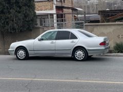 Photo of the vehicle Mercedes-Benz E-Класс